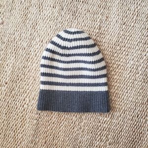 Everlane Cashmere beanie